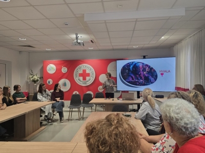 Crveni križ Vrbovec - održana radionica pod vodstvom dr Jasminke Despot Lučanin